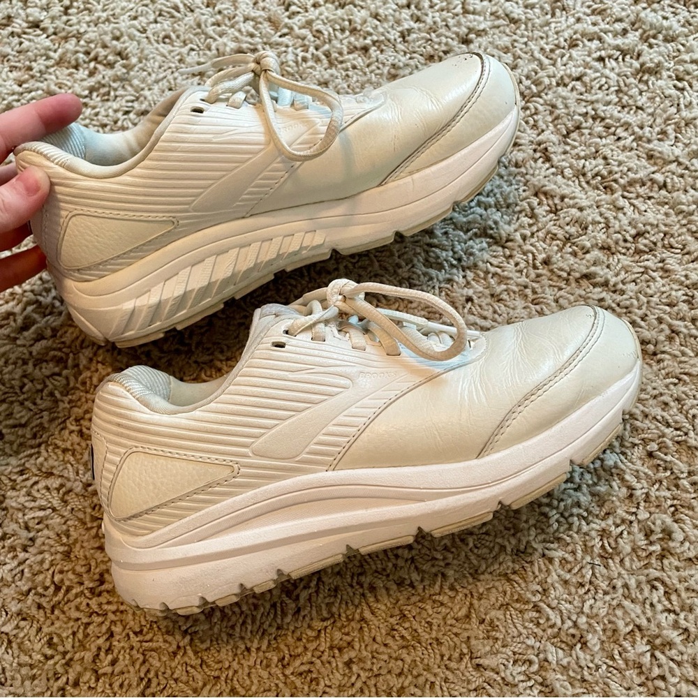 Brooks Addiction Walker sneakers